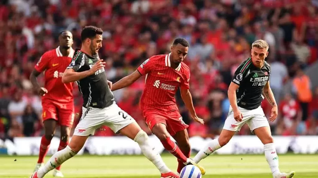 تأجيل مباريات ليفربول أمام آرسنال ونيوكاسل في الدوري الإنجليزي