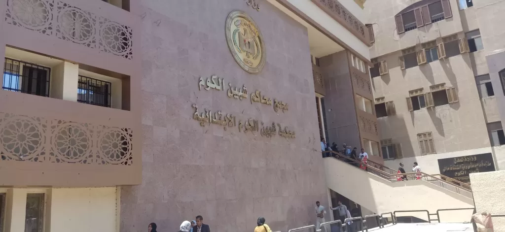 محام بالمنوفية متهم بقطع أذن زميله بأسنانه داخل نقابة المحامين بمجمع محاكم شبين الكوم
