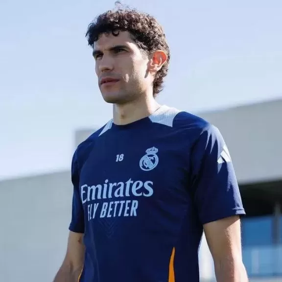 عاجل | جيسوس فاييخو يقترب من التوقيع مع ألباسيتي بعد رحيله عن ريال مدريد