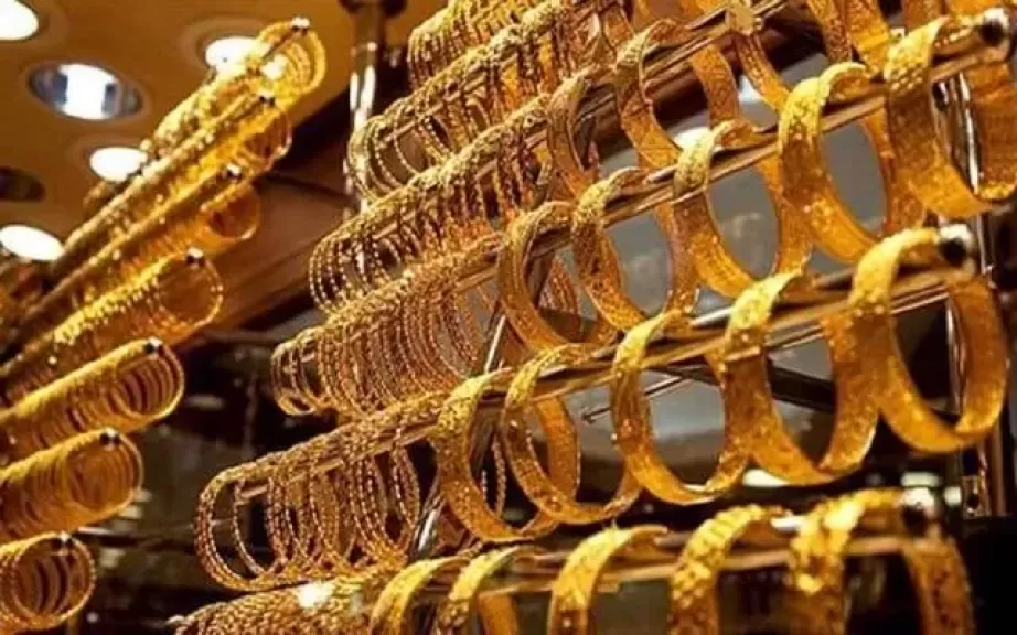 إيهاب واصف: الذهب يسجل مكاسب للأسبوع الثاني والدولار يحد من وتيرة الصعود
