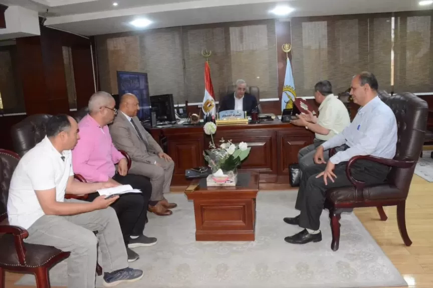 الغربية والخدمة الوطنية يضعان خارطة طريق لإنجاز مشروعات المحلة الكبرى دون معوقات