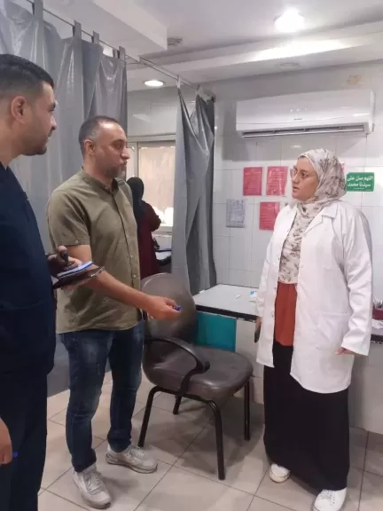 مرور مدير ادارة المستشفيات والعلاج الطبيعي برفقة فريقه علي مستشفى سفاجا المركزي