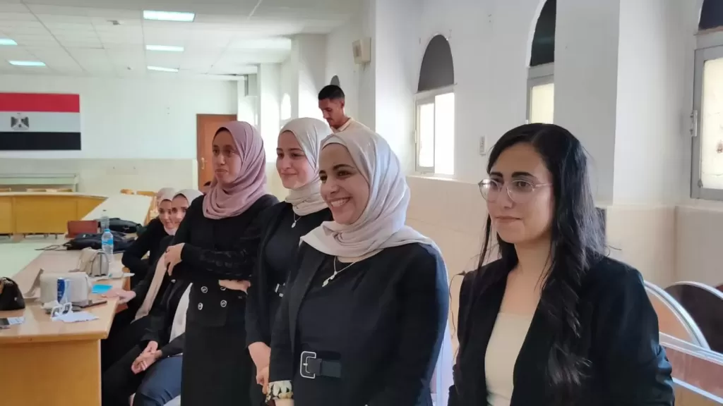 ختام فعاليات مناقشة مشاريع التخرج و إنتهاء فعاليات دورة IT Professional المقدمة من وزارة الاتصالات بمدينة رأس سدر