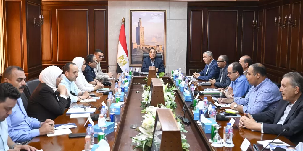 توجيه عاجل من رئيس الوزراء بشأن العمارات الآيلة للسقوط بالإسكندرية