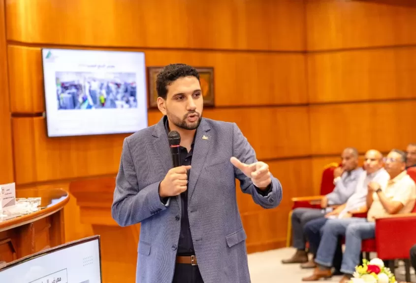 نقابة المهندسين بالاسكندرية تبحث سبل التعاون مع شركة ”اموك”