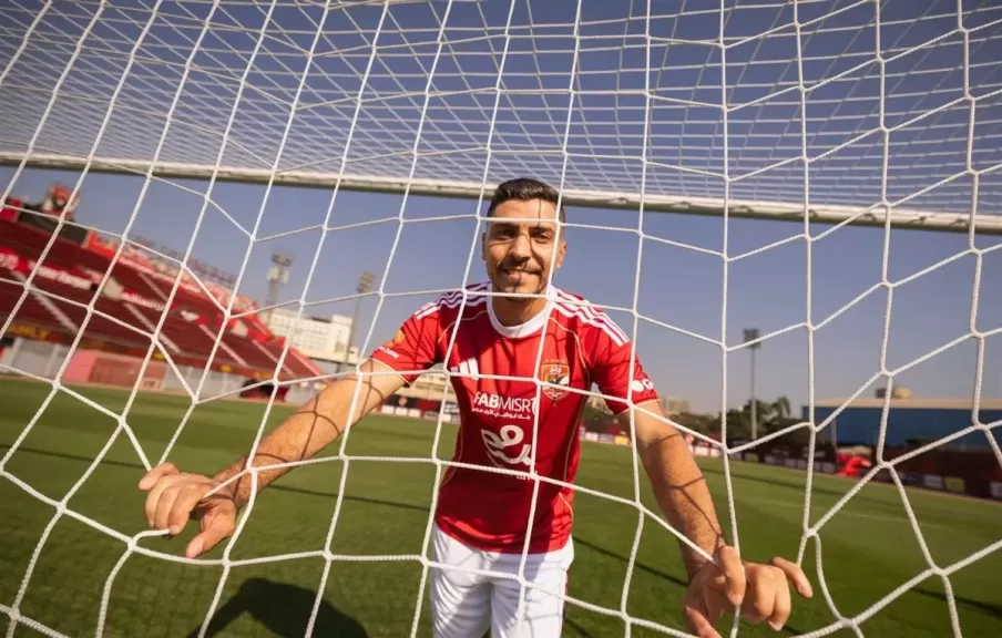 محمد شريف: الأهلي “جنة كرة القدم”.. والعودة كانت بلا تردد