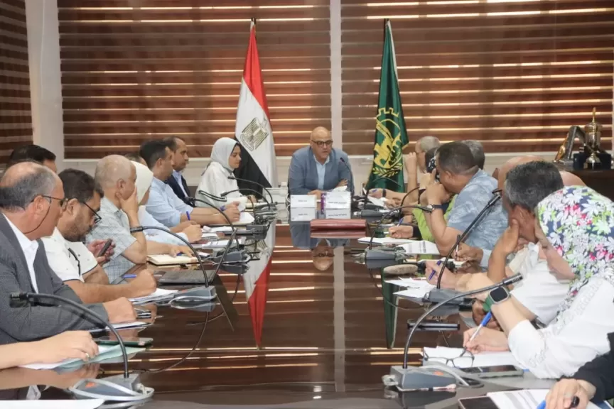 محافظ القليوبية يشدد على تكثيف جهود إزالة التعديات على أراضي الدولة والأراضى الزراعية