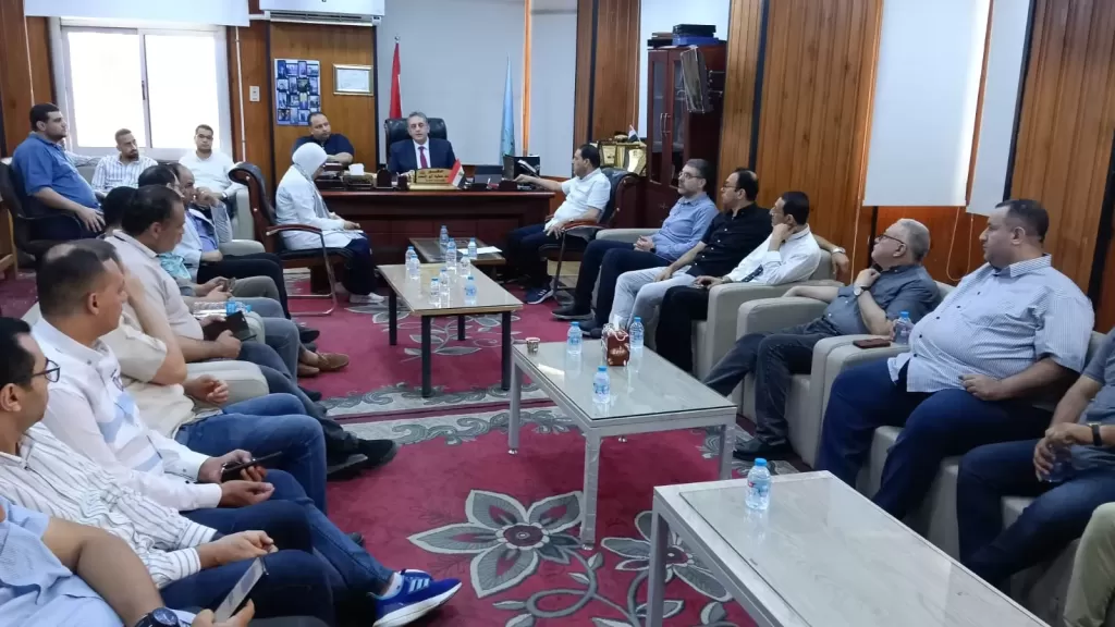 وكيل  الصحة بكفر الشيخ يعقد اجتماعاً وتوجيهات مباشرة استعدادًا لتدشين مبادرة ”100 يوم صحة” غدًا