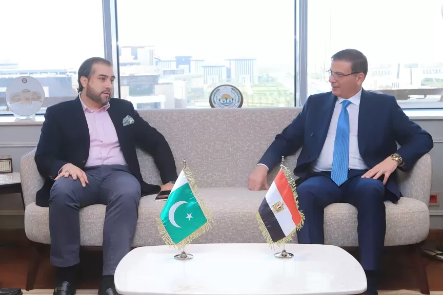علاء فاروق خلال استقباله وزير الزراعة الباكستاني بالبنجاب: خبرات مصر الزراعية تعزز الشراكة مع إسلام آباد في استصلاح الأراضي والري الحديث