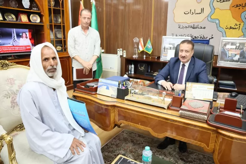 محافظ المنوفية يلتقى أحد الحالات الإنسانية ويقرر صرف مساعدة مالية وعينية ويوجه بإجراء الفحوصات الطبية اللازمة