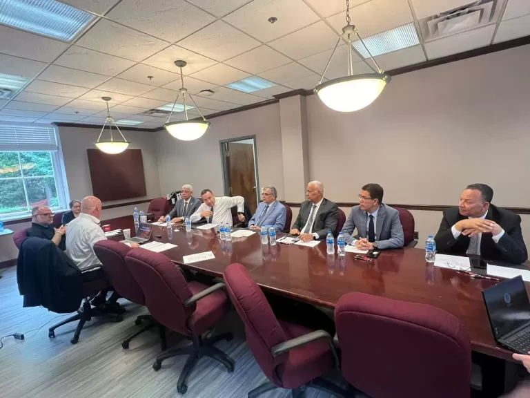 لبحث سبل التعاون.. رئيس جامعة بنها ضمن وفد مصري من قيادات التعليم العالي لزيارة جامعة لويفيل الأمريكية