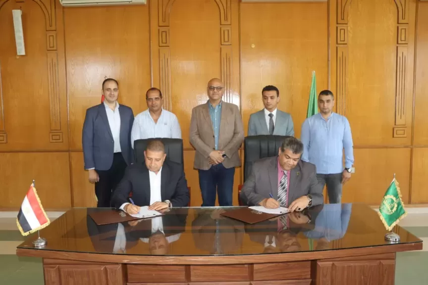 محافظ القليوبية يوقع بروتوكول تعاون مع جهاز مستقبل مصر لتطوير عدد من قطع الأراضي