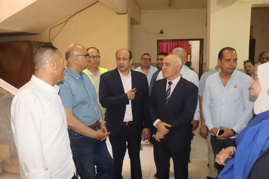 محافظ القليوبية يتفقد المبنى الإداري بالقناطر الخيرية تمهيدًا لتحويله إلى عيادات تأمين صحي شاملة