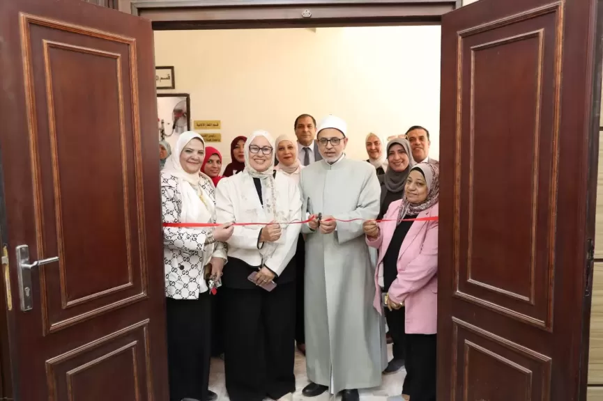 رئيس جامعة الأزهر يفتتح أعمال التطوير بكلية الدراسات الإنسانية للبنات بالقاهرة...صور