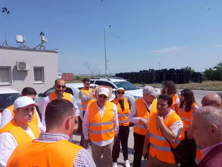 محافظ الدقهلية يترأس وفدا من وزارة التنمية المحلية في رومانيا للتعرف على أنظمة إدارة المخلفات