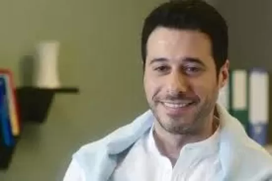 أحمد السعدني.. النجم الذي كسر القاعدة ولم يرث المجد بل صنعه
