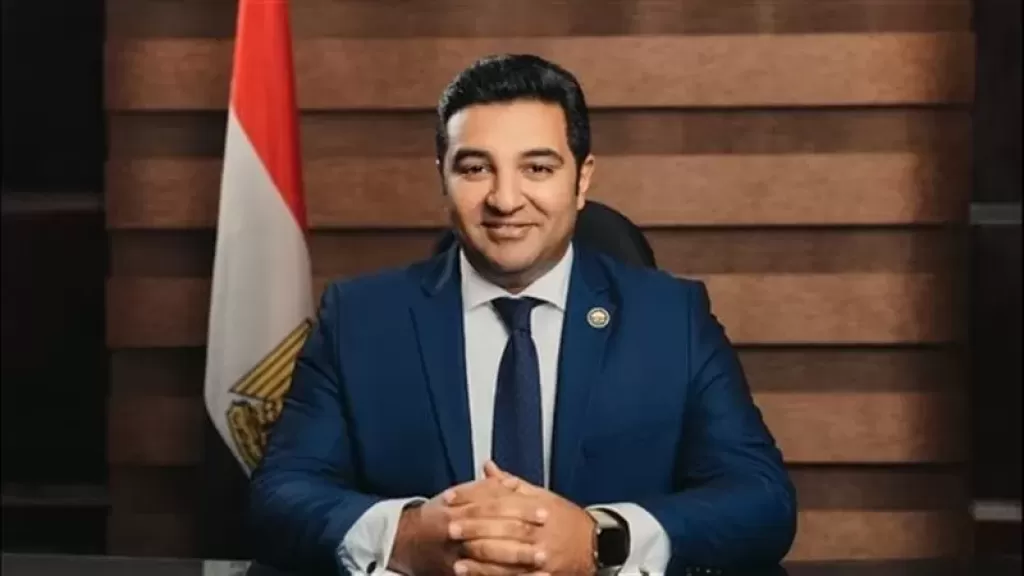 ”نائب برلماني يطالب بتكثيف الرقابة على شواطئ الإسكندرية لحماية المصطافين”