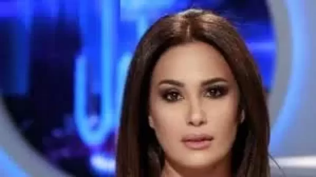 الموت يفجع الفنانة هند صبرى في والدتها