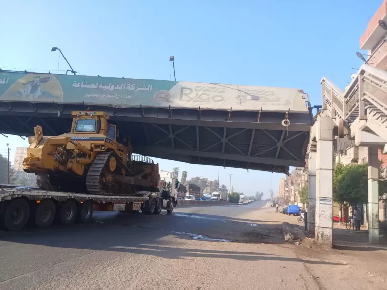 ”الطرق والكباري” تنفي انهيار كوبري مشاة بالطريق الزراعي أمام طوخ