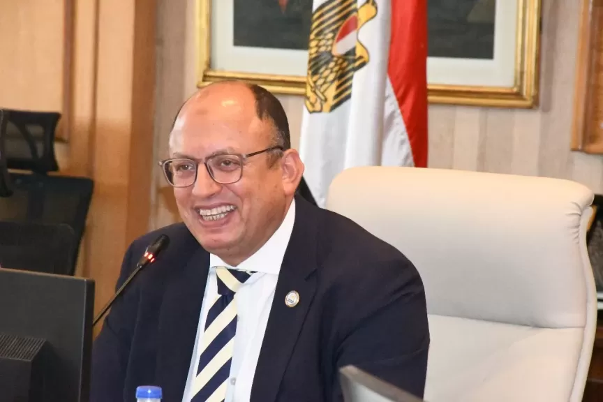 رئيس جامعة حلوان يؤكد على تطوير «البرامج الأكاديمية» لجذب عدد أكبر من الطلاب الجدد