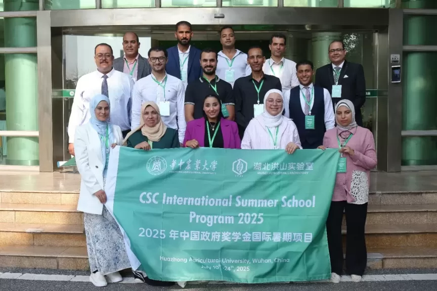 طلاب جامعة بنها يشاركون في المدرسة الصيفية الدولية بجامعة وسط الصين الزراعية