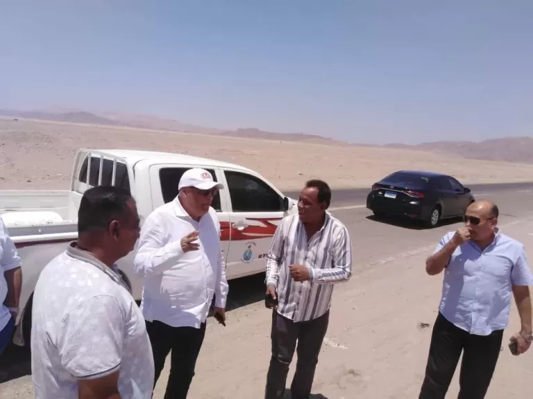 رئيس الهيئة الاقتصادية للمثلث الذهبي فى زيارة ميدانية بعدد من المواقع بالقصير