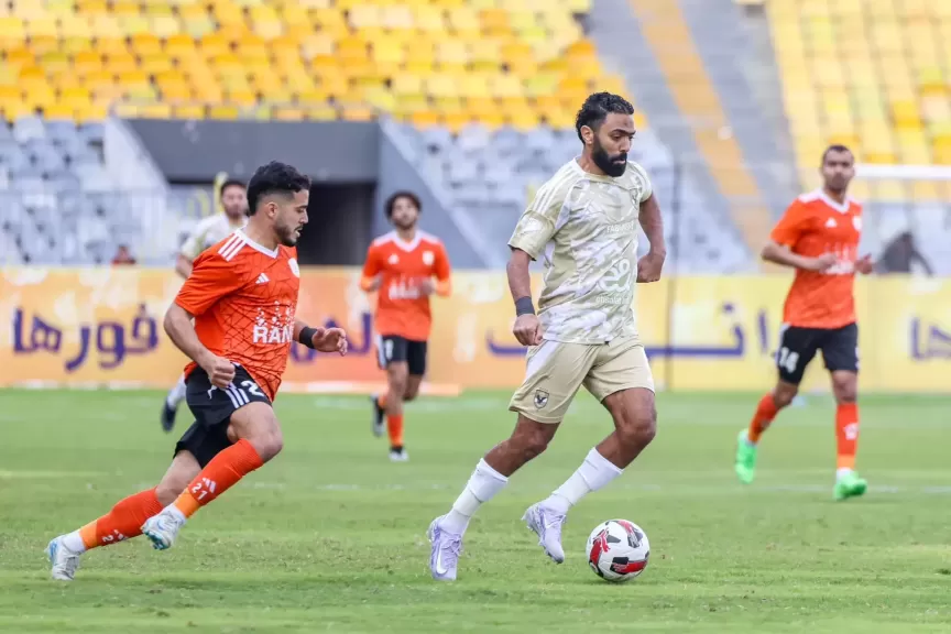 محمد عبد الله يسجل رابع أهداف الأهلي ضد الملعب التونسي