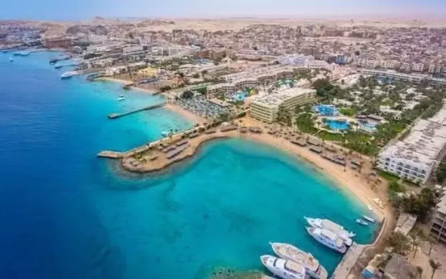 الغردقة تتصدر قائمة الوجهات العالمية لصيف 2025 وتخطف أنظار السياح