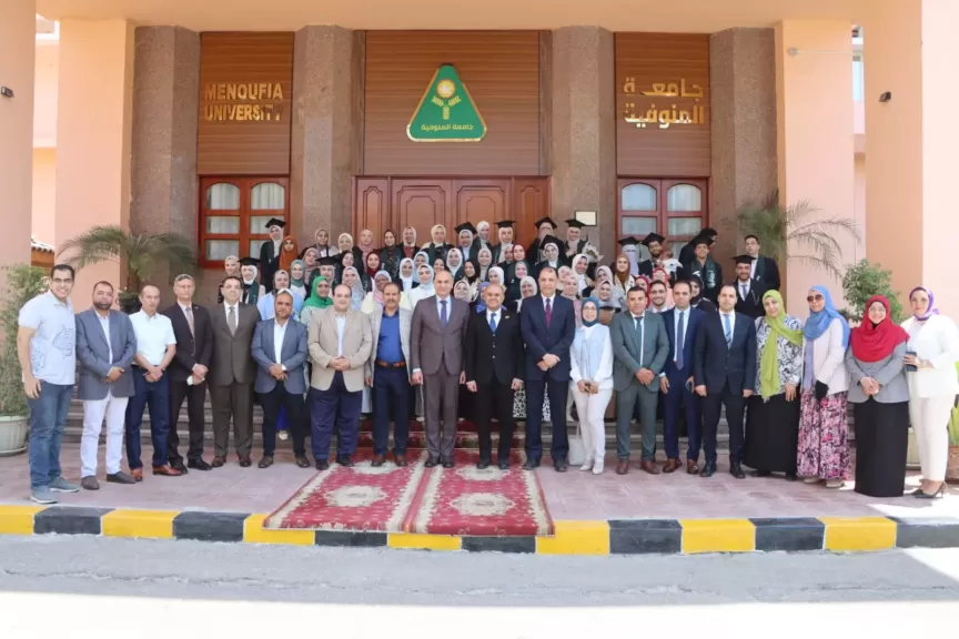 صيدلة المنوفية تحتفل بتخريج الدفعة الأولى لبرنامج ”Pharm D”