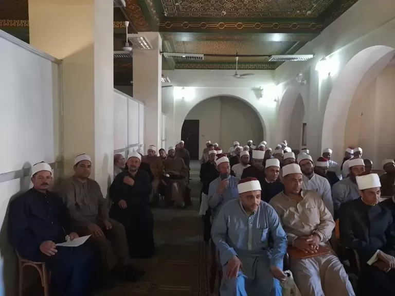 ”أوقاف الغربية” تواصل جهودها التوعوية بندوة للأئمة حول ترشيد استهلاك الكهرباء