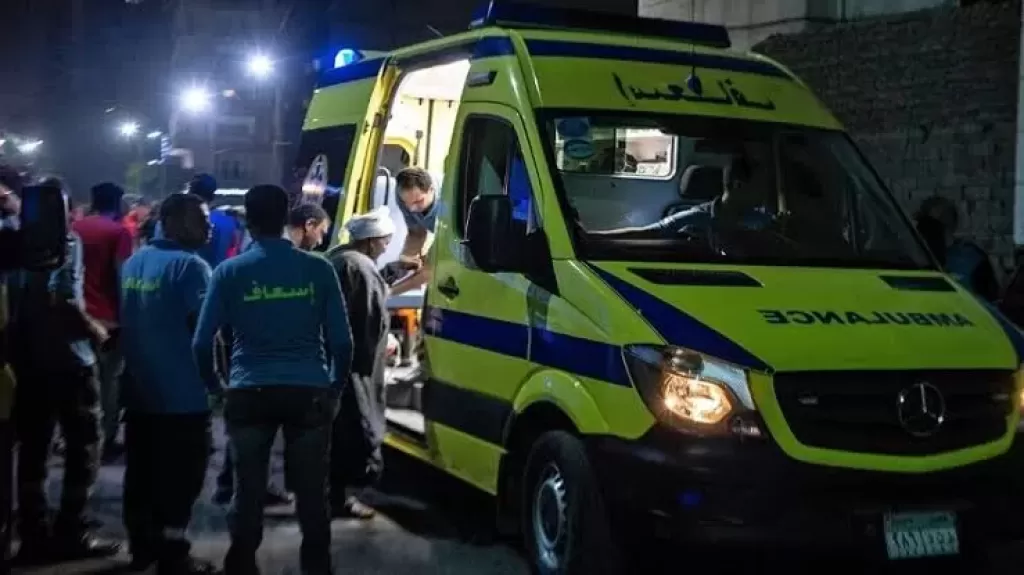 إصابات متعددة في حادث مروع على كوبري الراهبين بسبب تصادم ميكروباص بتريلا