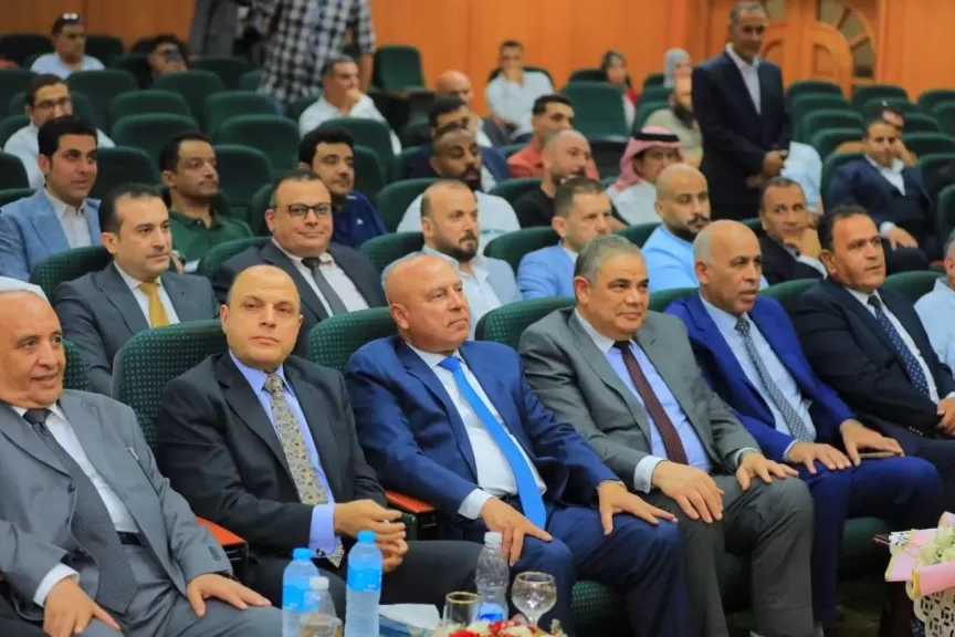 ”الوزير” يحضر مناقشة رسالة دكتوراه بعنوان  ”تأثير إستخدام أنظمة الذكاء الاصطناعي علي جودة القرار الاستراتيجي”