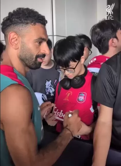 محمد صلاح يشارك في مران ليفربول قبل مواجهة يوكوهاما الودية