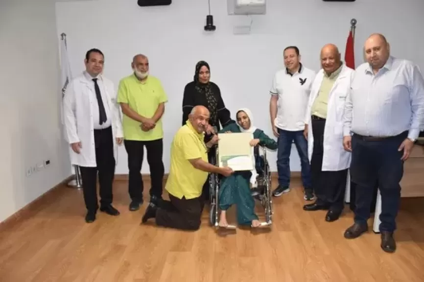 بالأمل لا بالأدوية كتبت شهادة انتصارها.. تغريد طالبة قنا غلَبت السرطان ونجحت بـ91% بالثانوية العامة