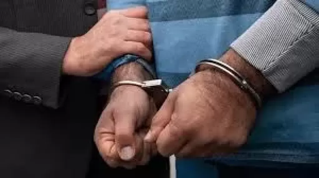 القبض على عامل خردة قتل زوجته بقرية كفر داود في المنوفية وأبلغ والدته بالجريمة وهرب
