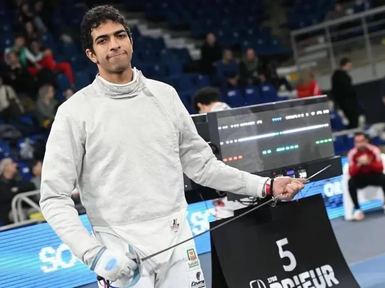 أحمد هشام يضمن ميدالية لمصر في بطولة العالم لسلاح السيف