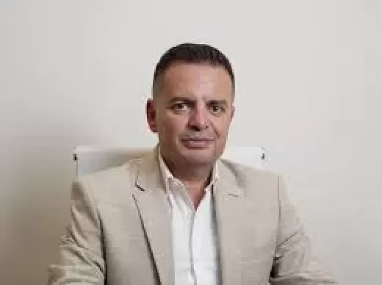 الدكتور محمد راشد