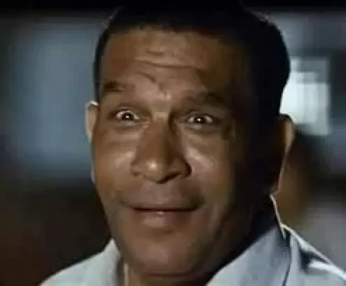 محمد شرف.. النجم الذي لم يبتغِ البطولات لكنه جعل كل ظهور له حدثًا