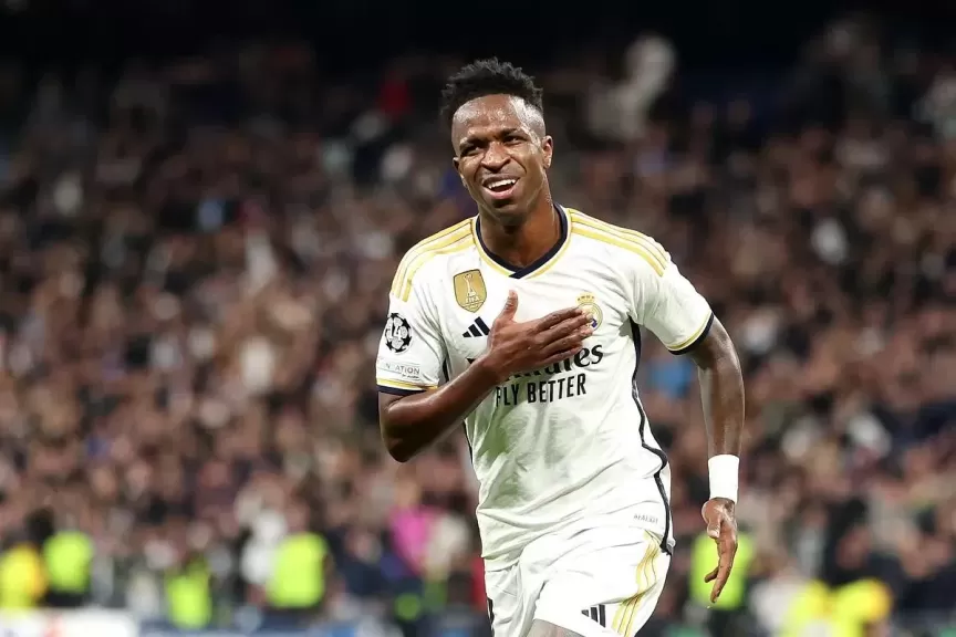 مستقبل فينيسيوس جونيور على المحك.. وهالاند البديل المنتظر في ريال مدريد