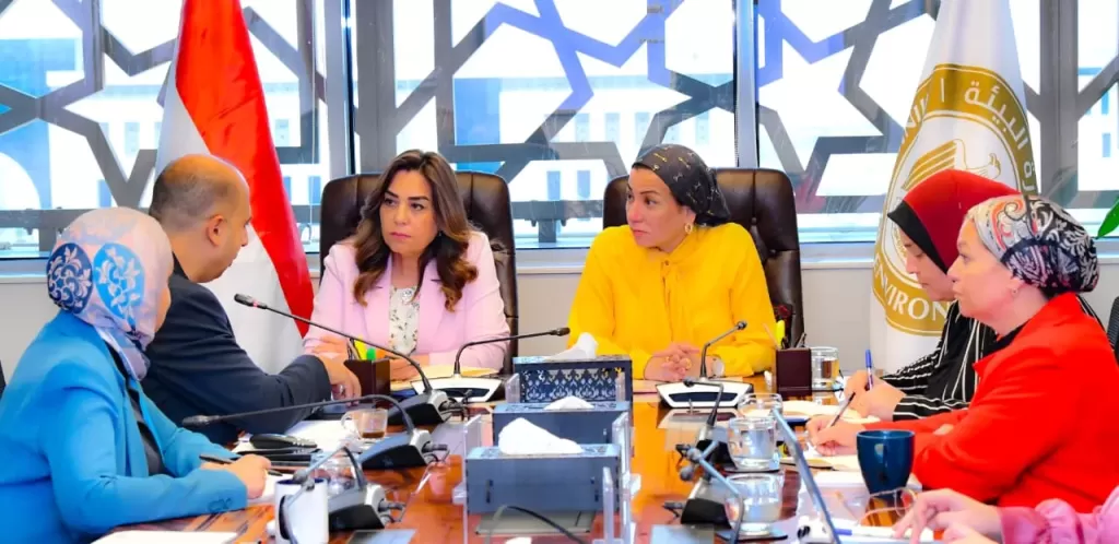 منال عوض تؤكد: قطاع المخلفات يدعم جهود الدولة نحو التنمية المستدامة