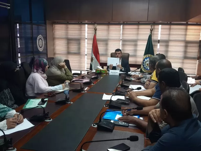 السكرتير العام لمحافظة الدقهلية يتابع الموقف التنفيذي لملف تقنين أراضي أملاك الدولة