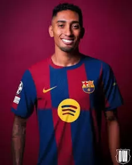 برشلونة يكشف عن قميصه الاحتياطي بالموسم الجديد ضد سيول الكوري الجنوبي