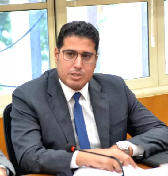 محافظ الدقهلية :إحالة ملفات الإعلانات المستحق تحصيلها عقب انتهاء المدة القانونية للترخيص للشئون القانونية