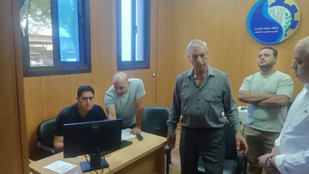 ”العدل” يتفقد غرفة عمليات شركة مياه الشرب