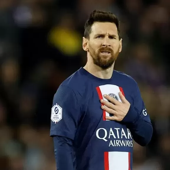 فيراتي يكشف عن عشاء سحري غير مسار ميسي من برشلونة إلى باريس سان جيرمان