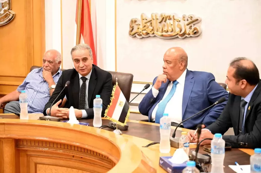 إجراءات عاجلة لتنفيذ مبادرة لخفض أسعار السلع المختلفة
