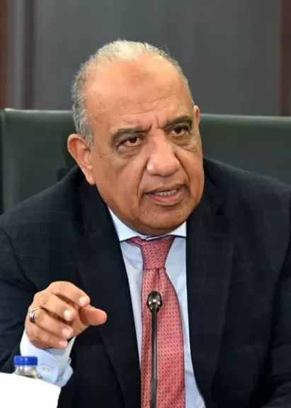 وزير الكهرباء يكشف إجراءات معالجة أزمة انقطاع الكهرباء بالجيزة