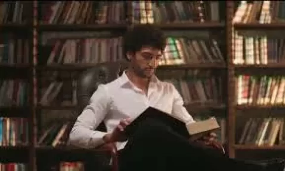 عمرو ناصر: رفضت عروضًا أكبر من أجل حلم الزمالك.. وحازم إمام سبب عشقي للأبيض