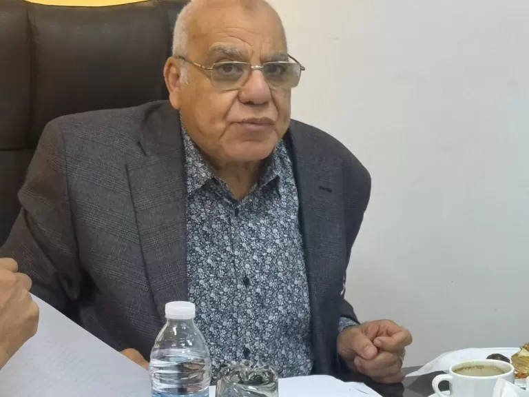 على غنيم