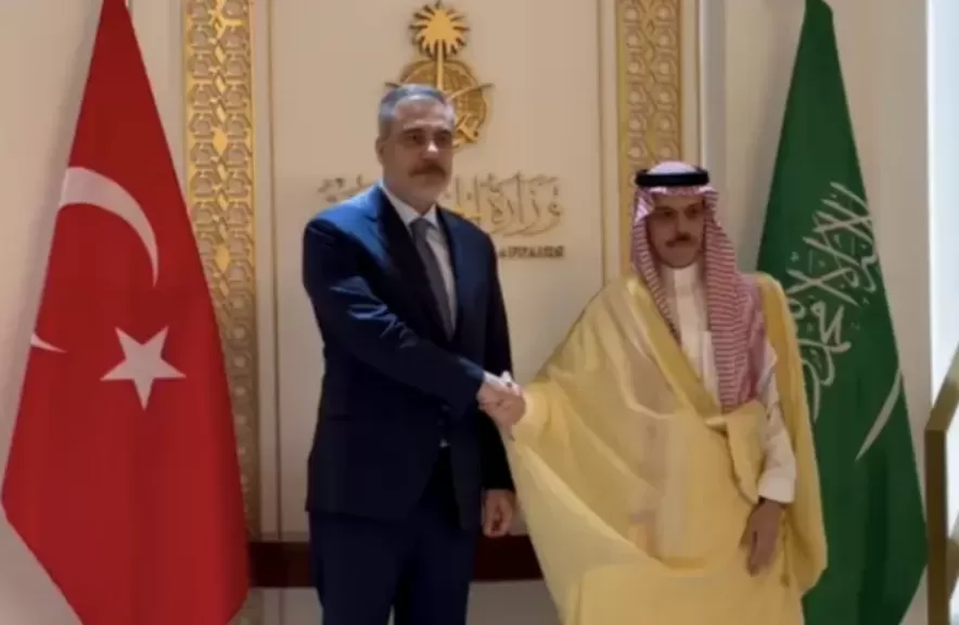 وزيرا خارجيتي تركيا والسعودية يبحثان اوضاع غزة والاعتراف بدولة فلسطين